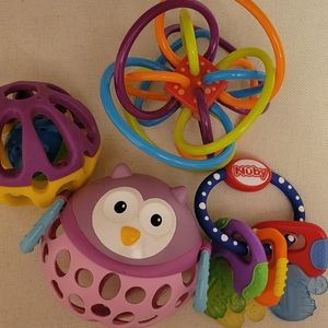 Early sensory toys